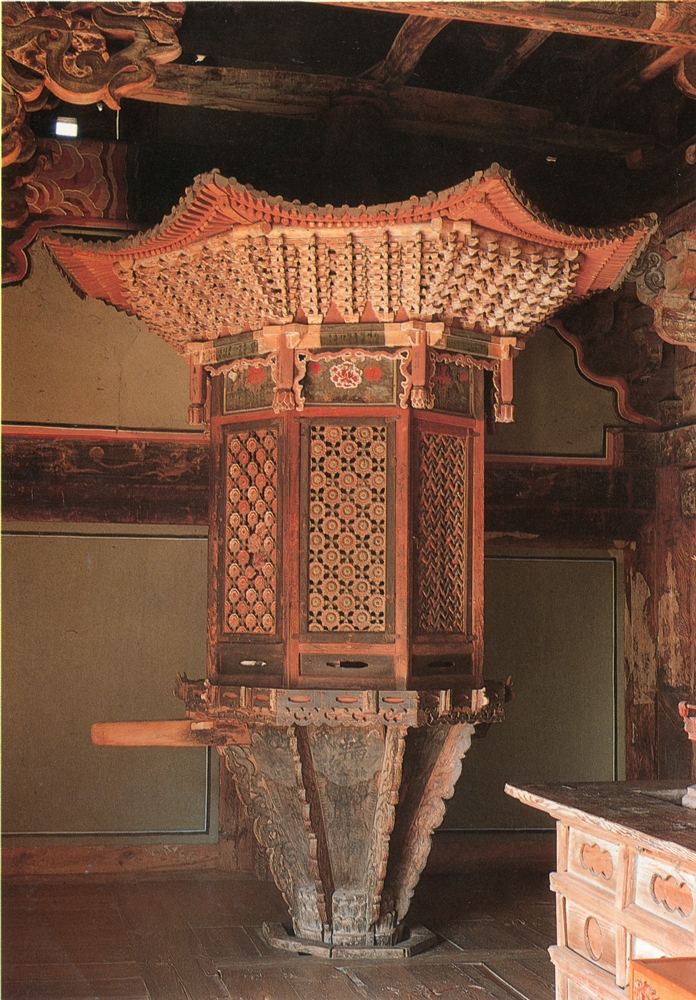 보물145_예천용문사대장전_윤장대_경북_1990_건축.jpg이미지