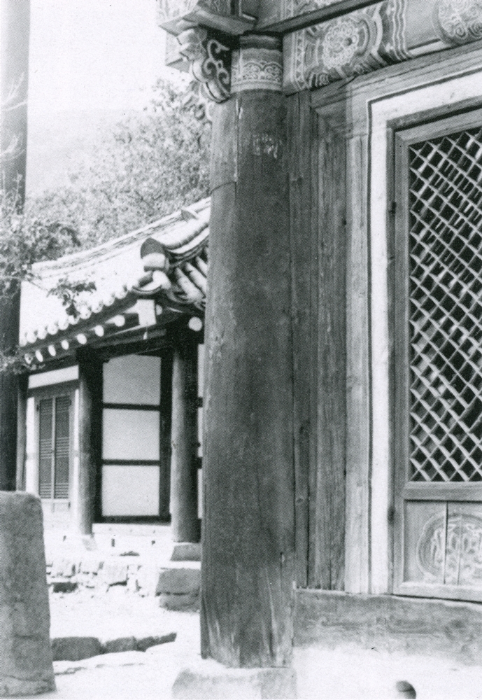 보물290_고창선운사대웅보전_남서우기둥_전북_1987_건축.jpg이미지